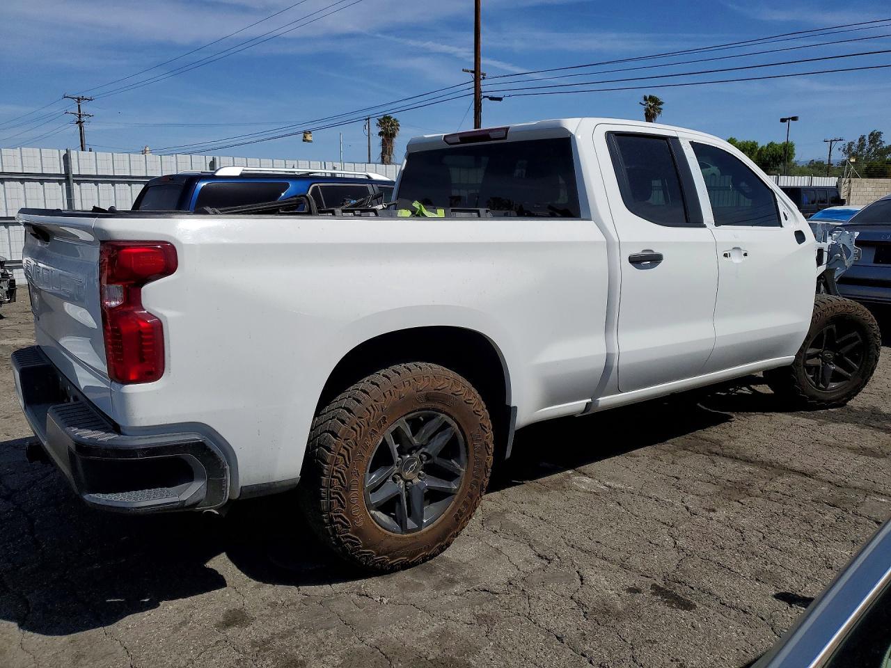 2023 Chevrolet Silverado C1500