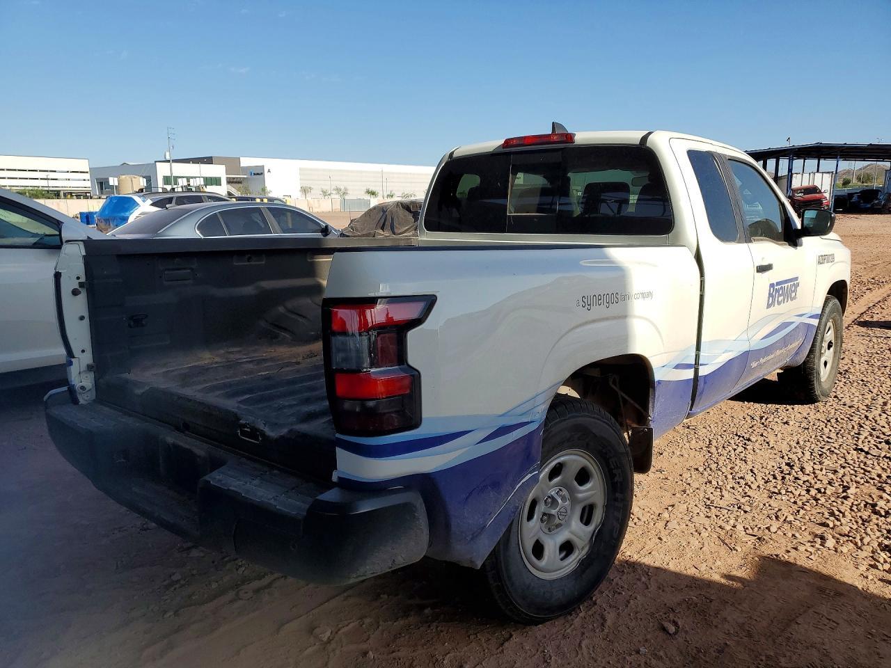 2025 Nissan Frontier S