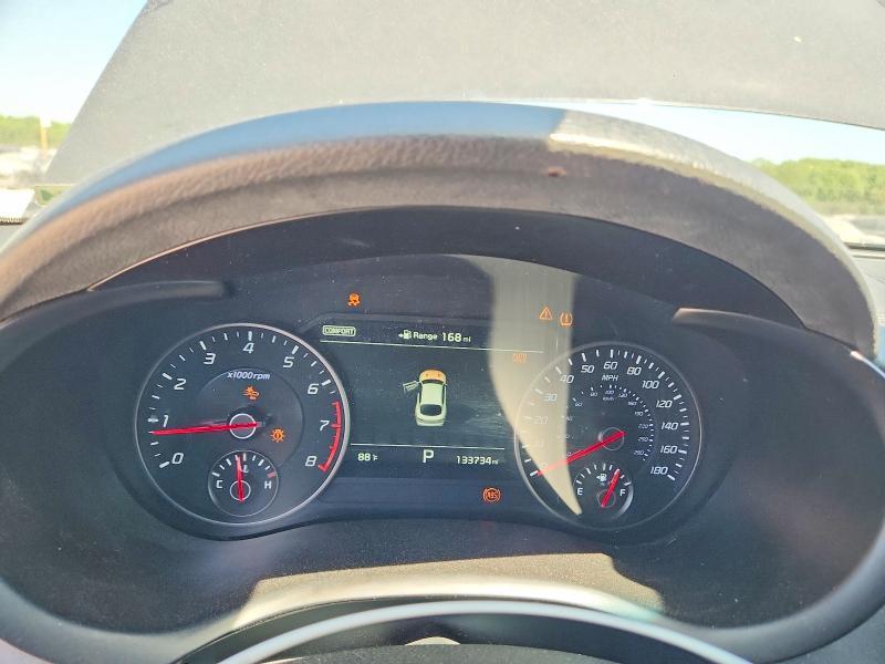 2019 KIA Stinger GT1