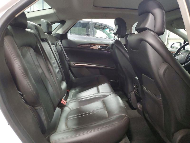 2013 Lincoln Townhouse MKZ