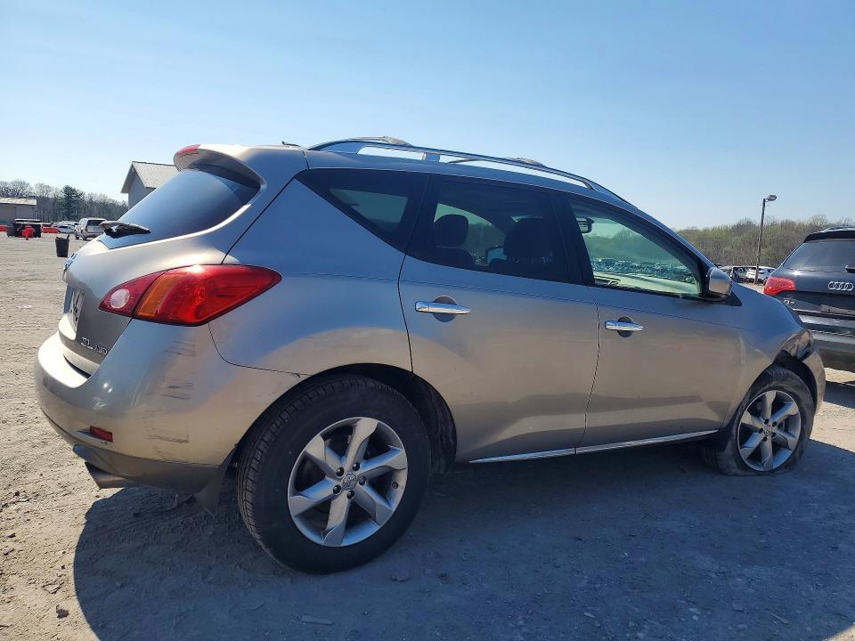 2009 Nissan Murano s