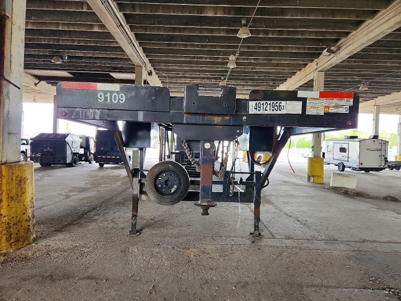 2022 Texas Pride CA84727KGN Car Carrier
