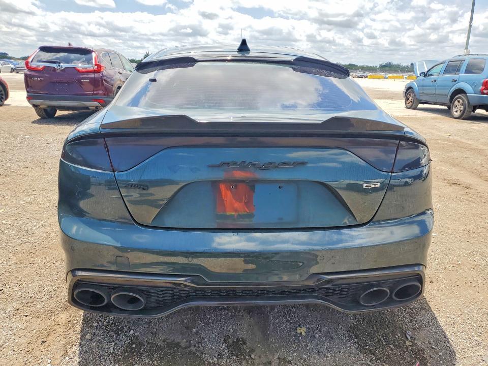 2023 KIA Stinger GT2