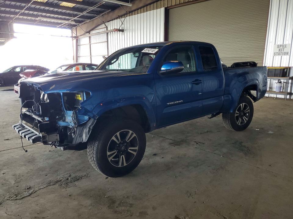 2017 Toyota Tacoma TRD Sport ACC