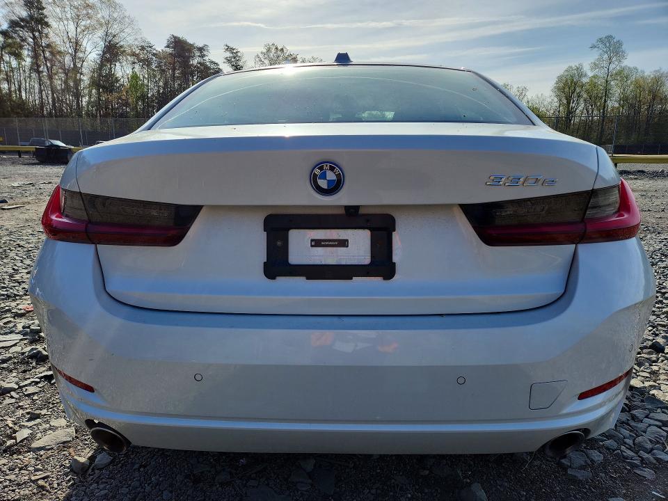 2024 BMW 330e