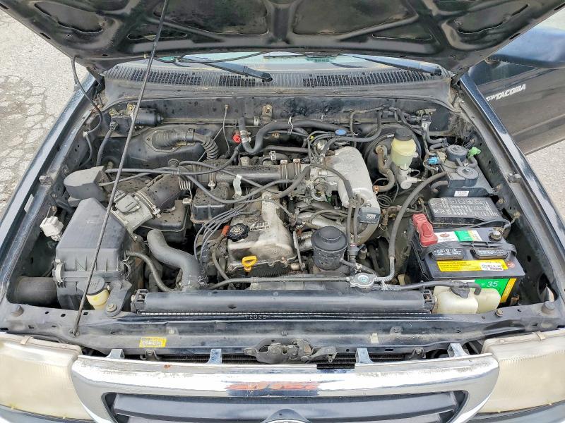 2000 Toyota Tacoma Base