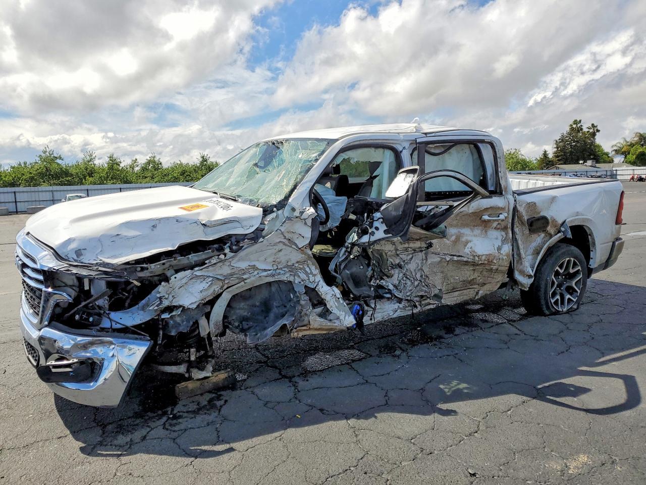 2025 Dodge 1500 Laramie