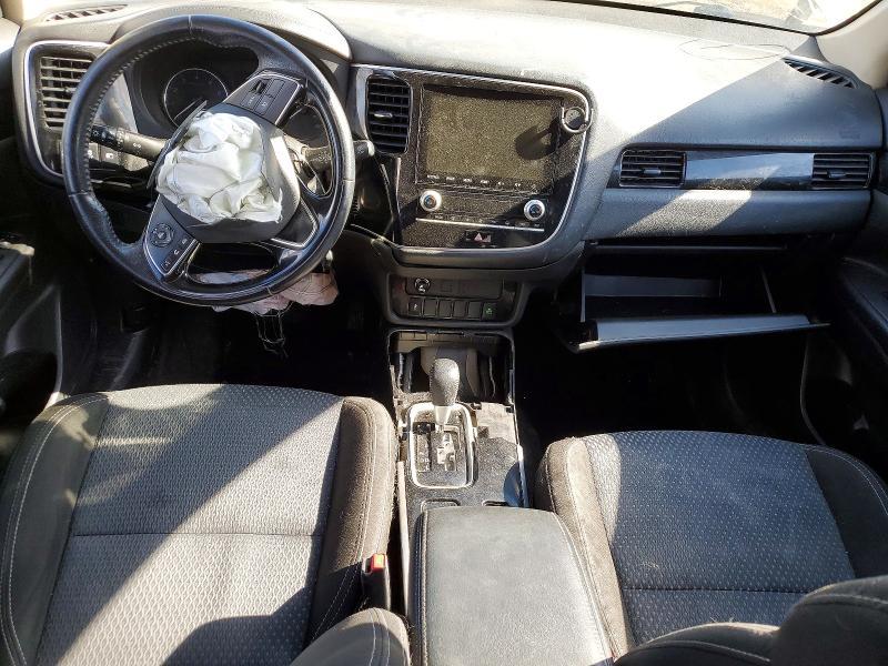 2020 Mitsubishi Outlander es