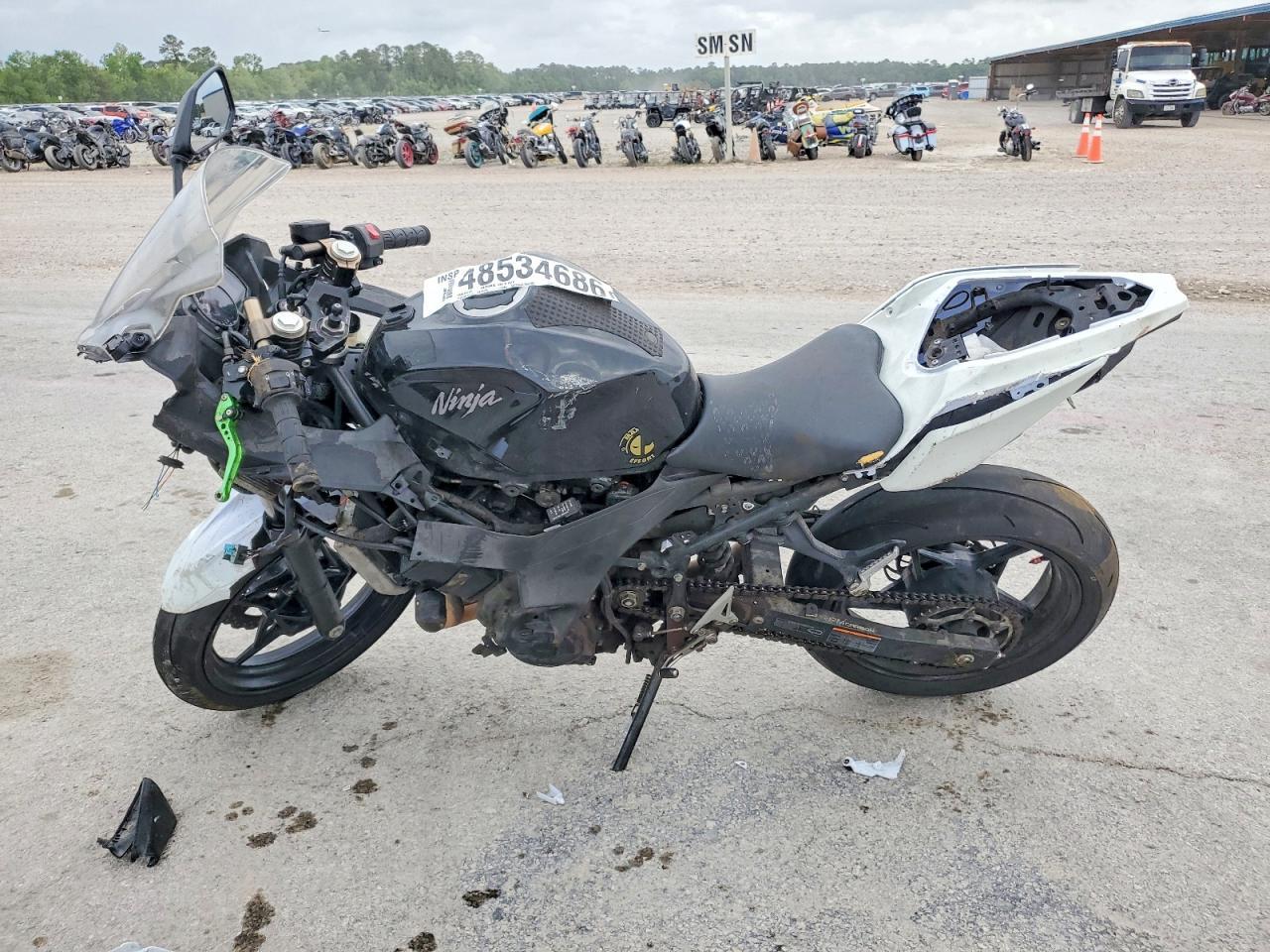 2018 Kawasaki EX400