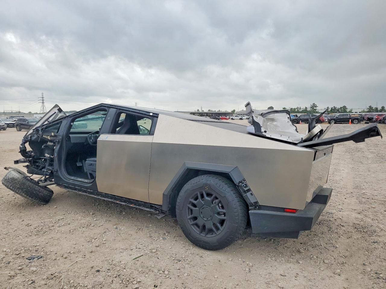 2024 Tesla Cybertruck