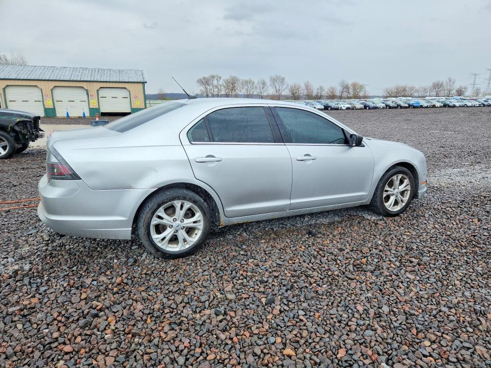 2012 Ford Fusion se