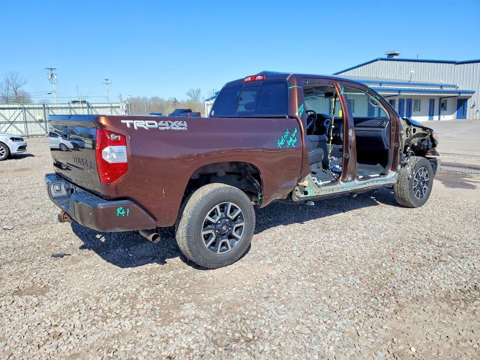2017 Toyota Tundra SR5