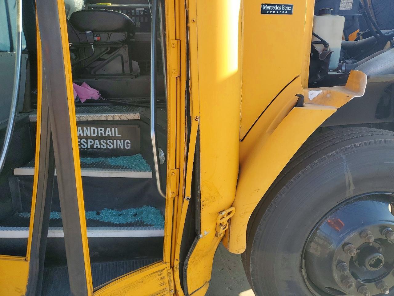 2005 Freigliner 2005 Freightliner FS65 School Bus