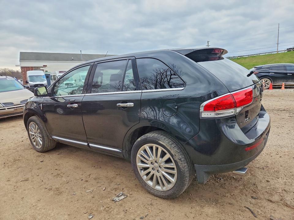 2011 Lincoln Townhouse MKX