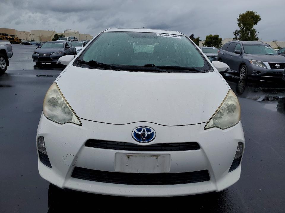 2013 Toyota Prius c Three
