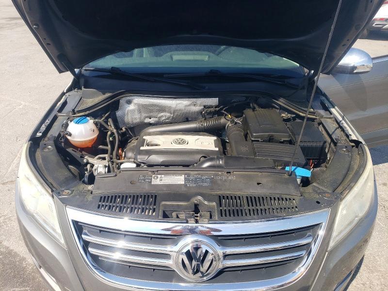 2011 Volkswagen Tiguan s