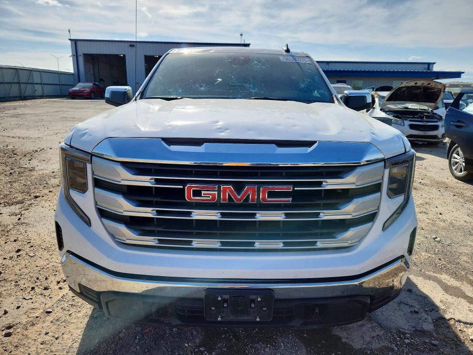 2024 GMC Sierra K1500 SLE