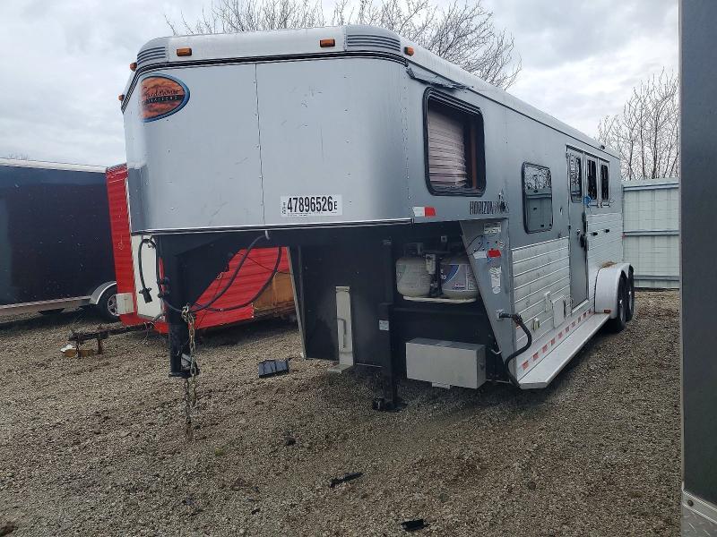 2013 Sundowner Horse Trailer