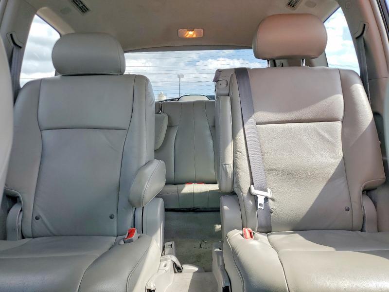 2010 Toyota Highlander Base