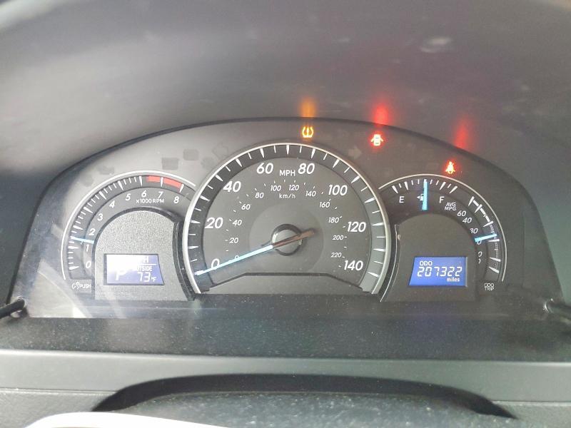 2014 Toyota Camry le
