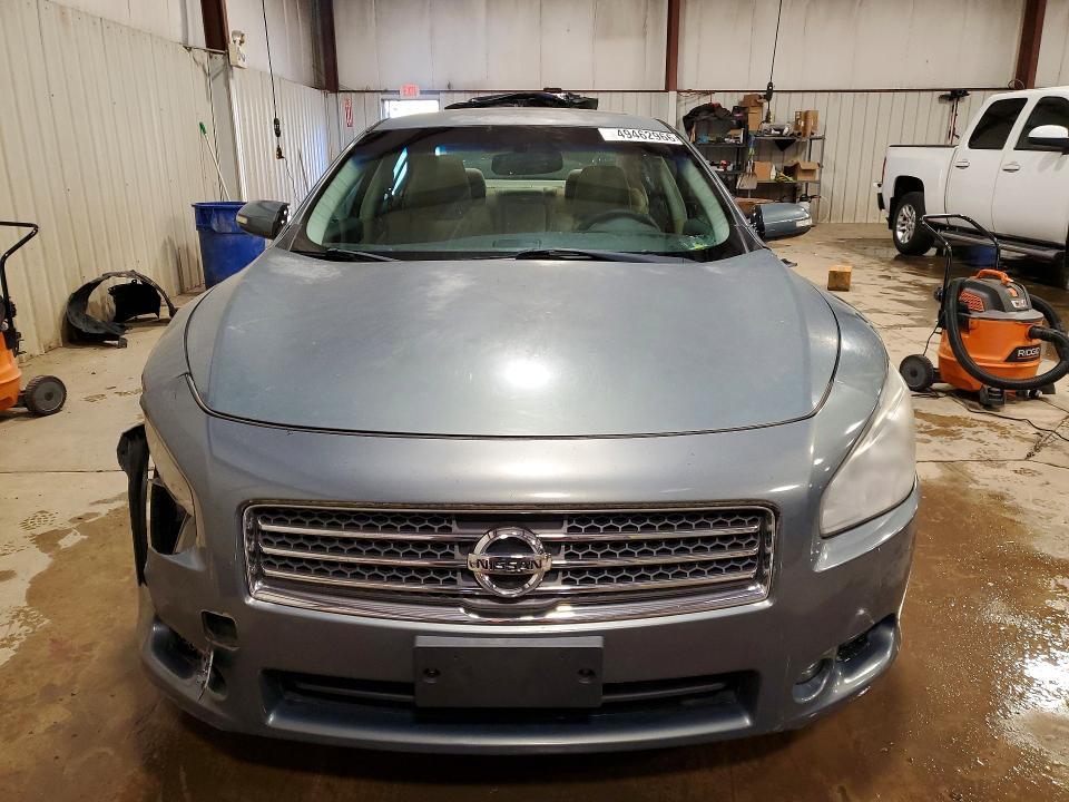 2010 Nissan Maxima 3.5 s