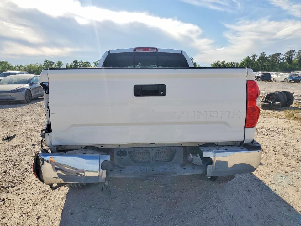 2016 Toyota Tundra SR5