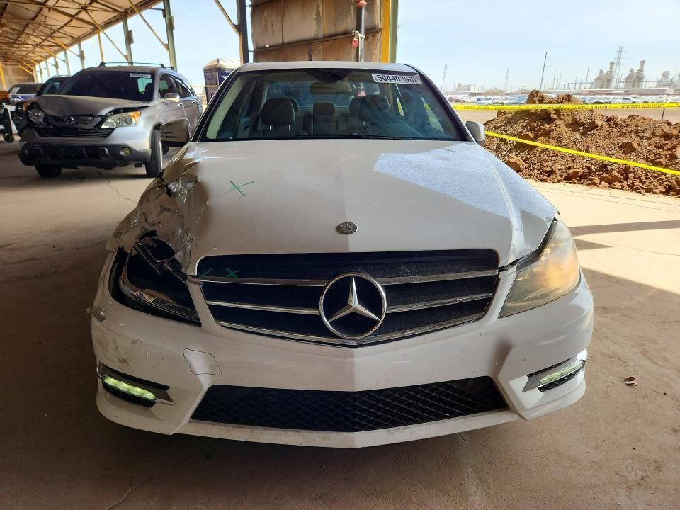 2014 Mercedes-Benz C 250