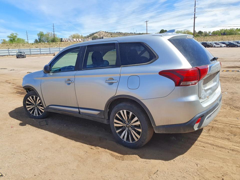 2020 Mitsubishi Outlander se