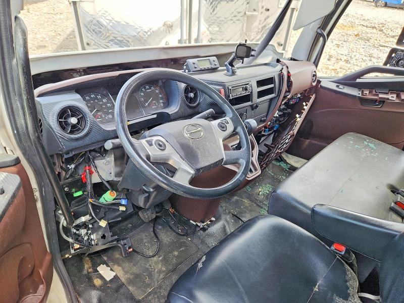 2023 Hino Hino L6