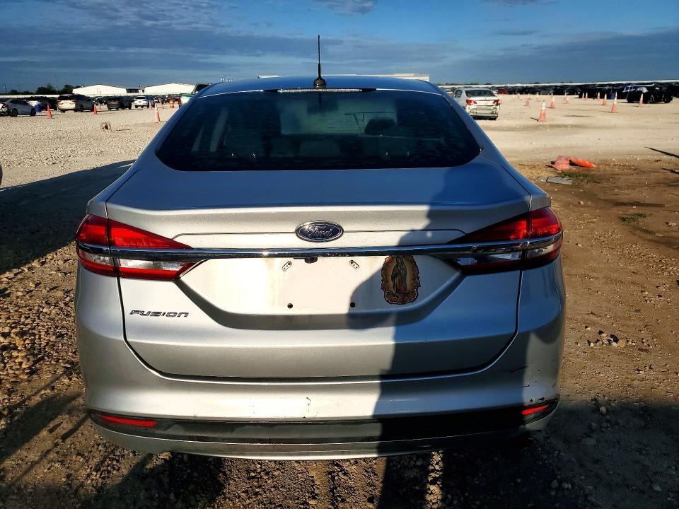 2018 Ford Fusion s