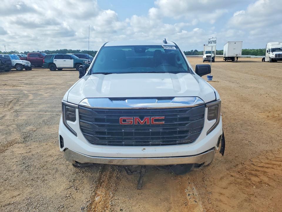 2024 GMC Sierra C1500