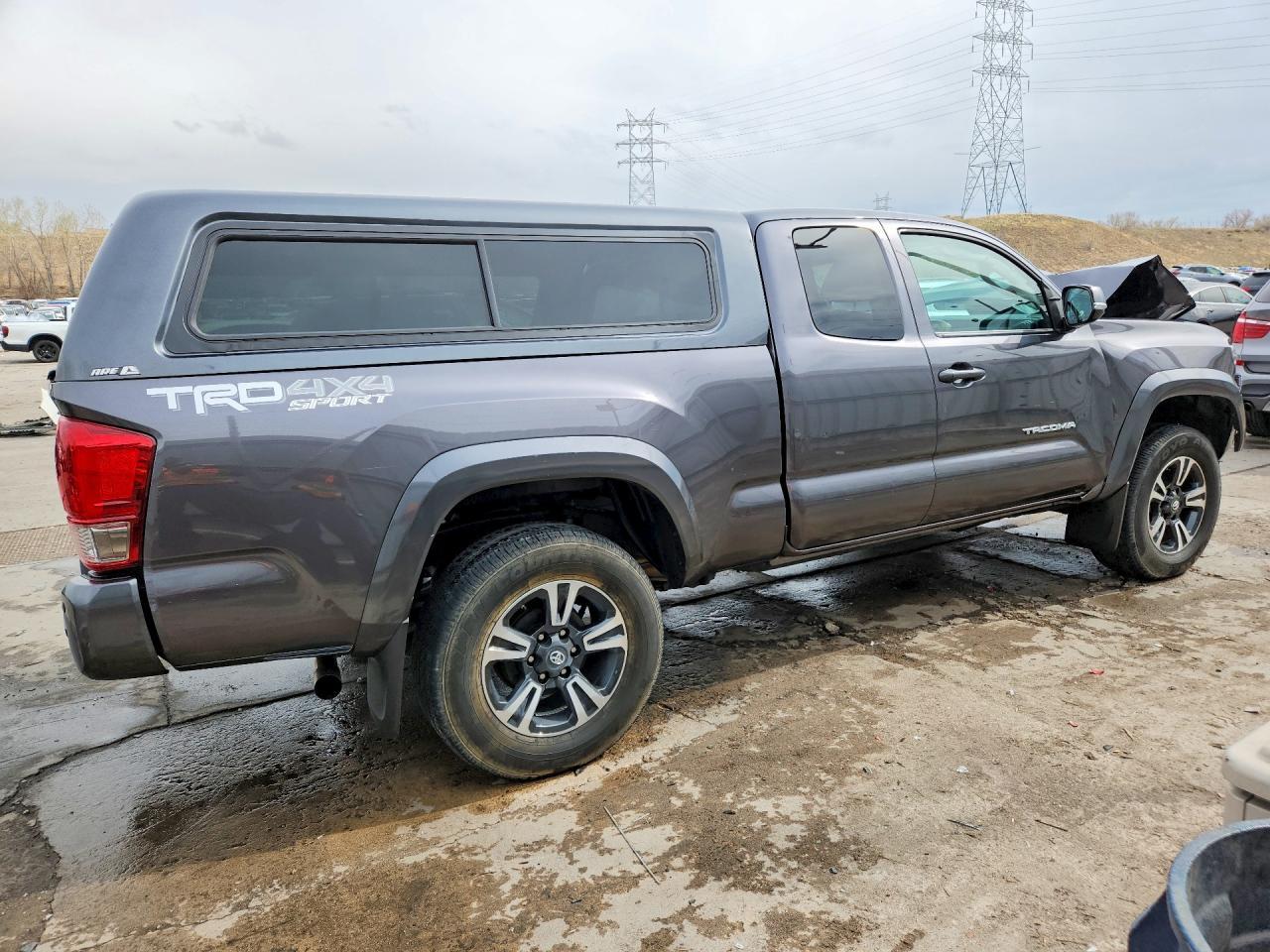 2017 Toyota Tacoma TRD Sport