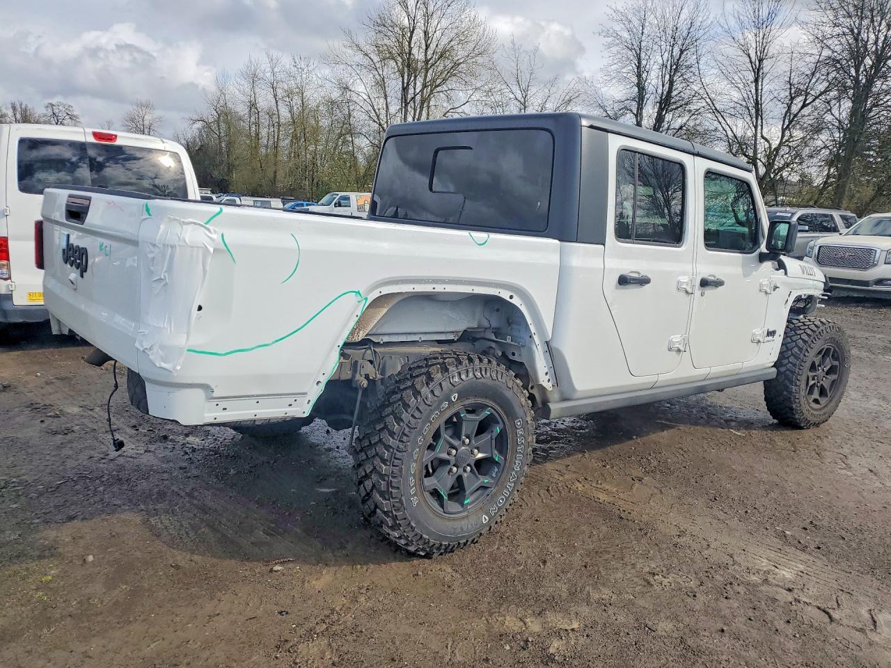 2021 Jeep Gladiator Sport