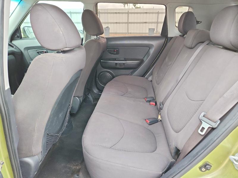 2013 KIA Soul Base