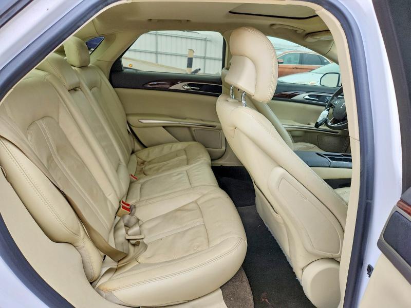 2013 Lincoln Townhouse MKZ