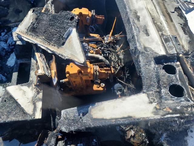 2004 Rinker Boat-Boat