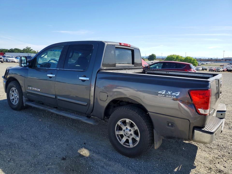 2005 Nissan Titan xe