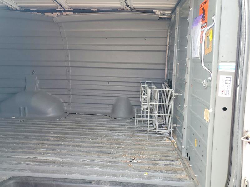 2012 GMC Savana G2500 Delivery van