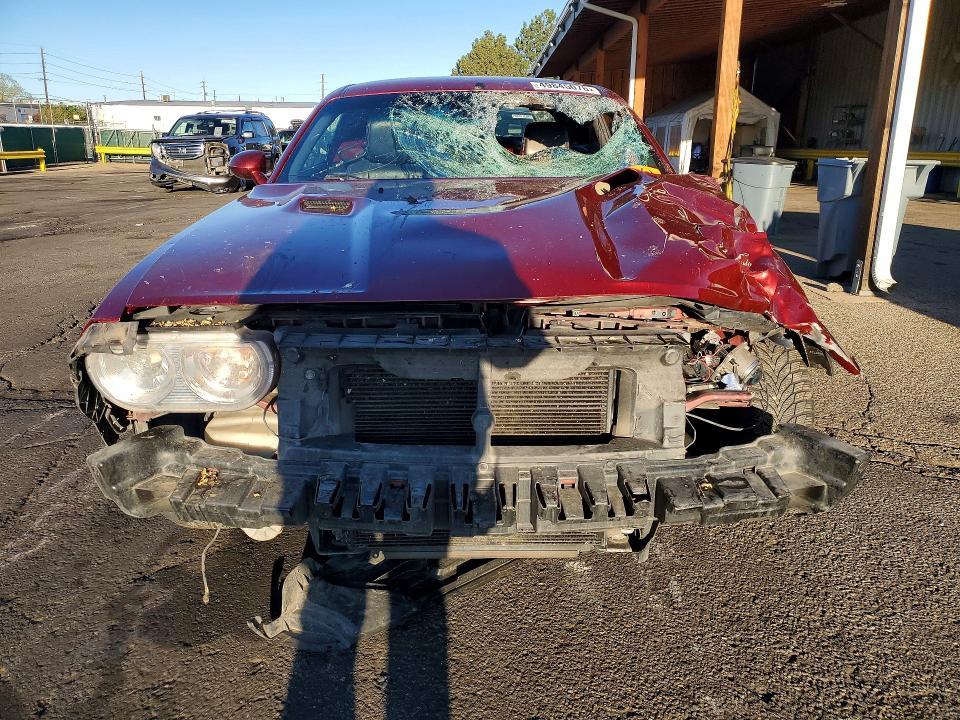2014 Dodge Challenger r