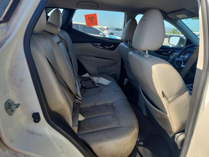2017 Nissan Rogue Sport sl