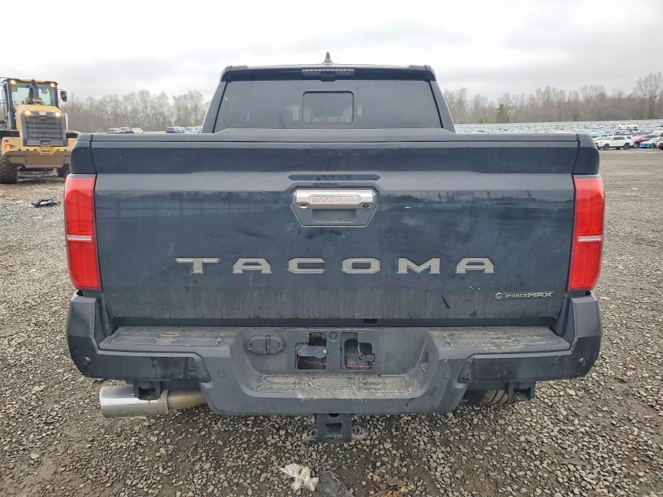2025 Toyota Tacoma Limited HV