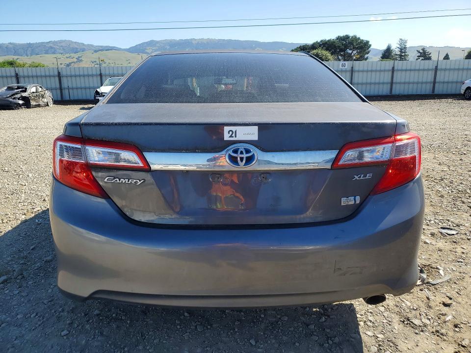 2013 Toyota Camry Hybrid xle