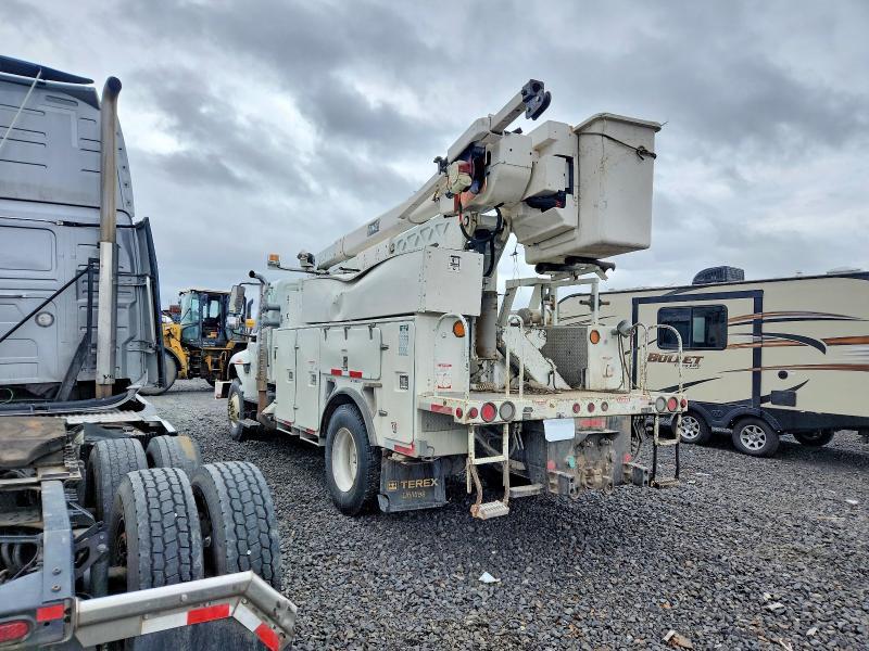 2006 International 4400 Bucket Truck