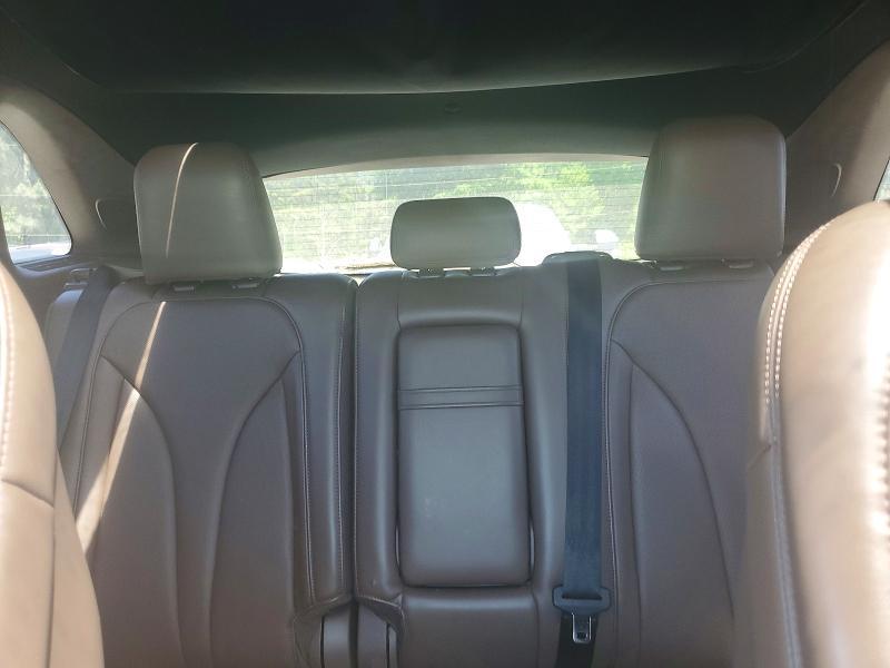 2015 Lincoln Townhouse MKC