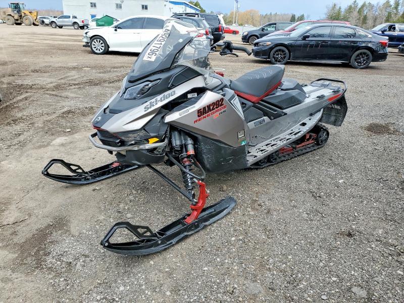 2023 Skidoo Renegade X-RS 850 R