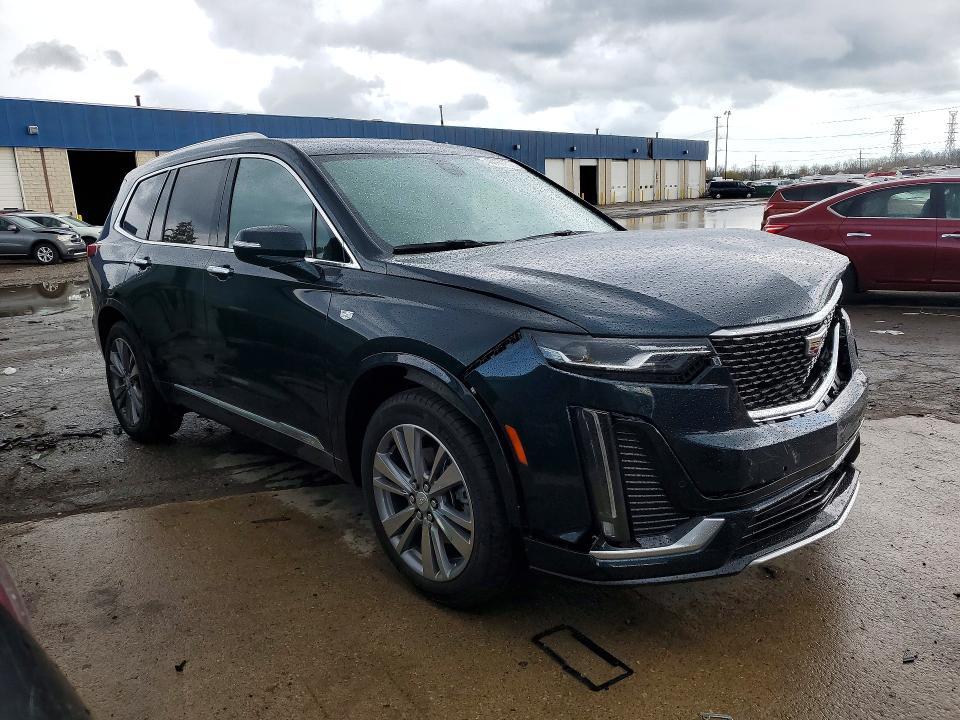 2025 Cadillac XT6 Premium Luxury