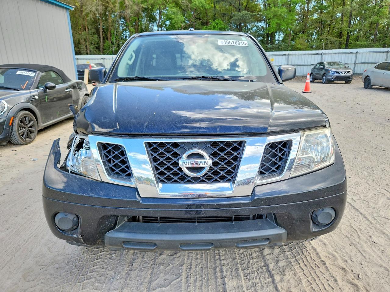 2015 Nissan Frontier SV