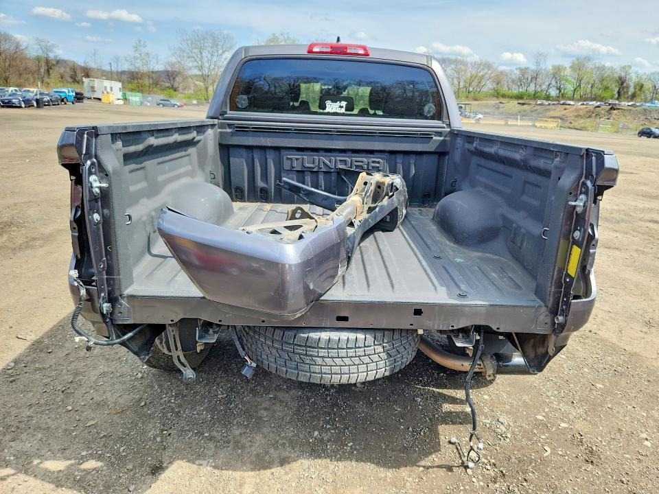 2021 Toyota Tundra Platinum
