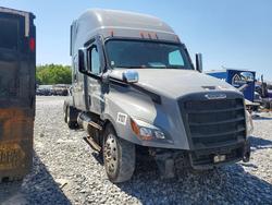 Camiones salvage a la venta en subasta: 2022 Freigliner 2022 Freightliner Cascadia 126 Semi Truck