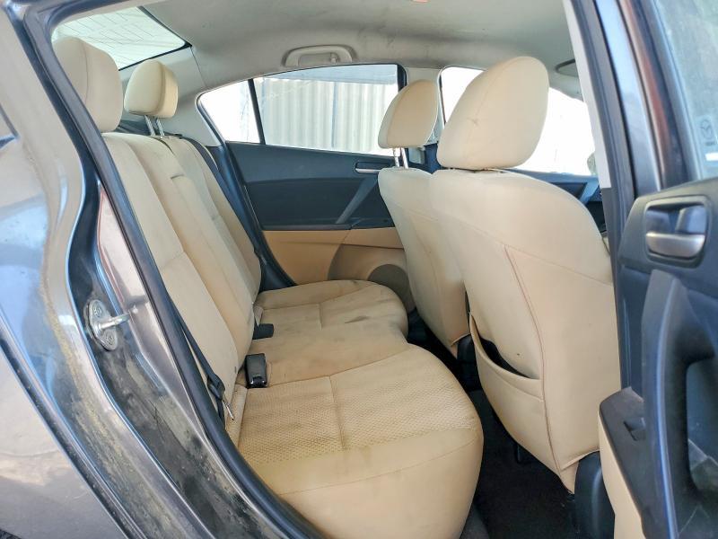 2010 Mazda 3 I